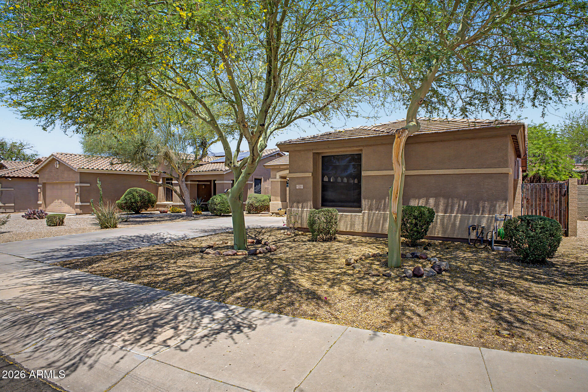 17512 W DESERT VIEW Lane