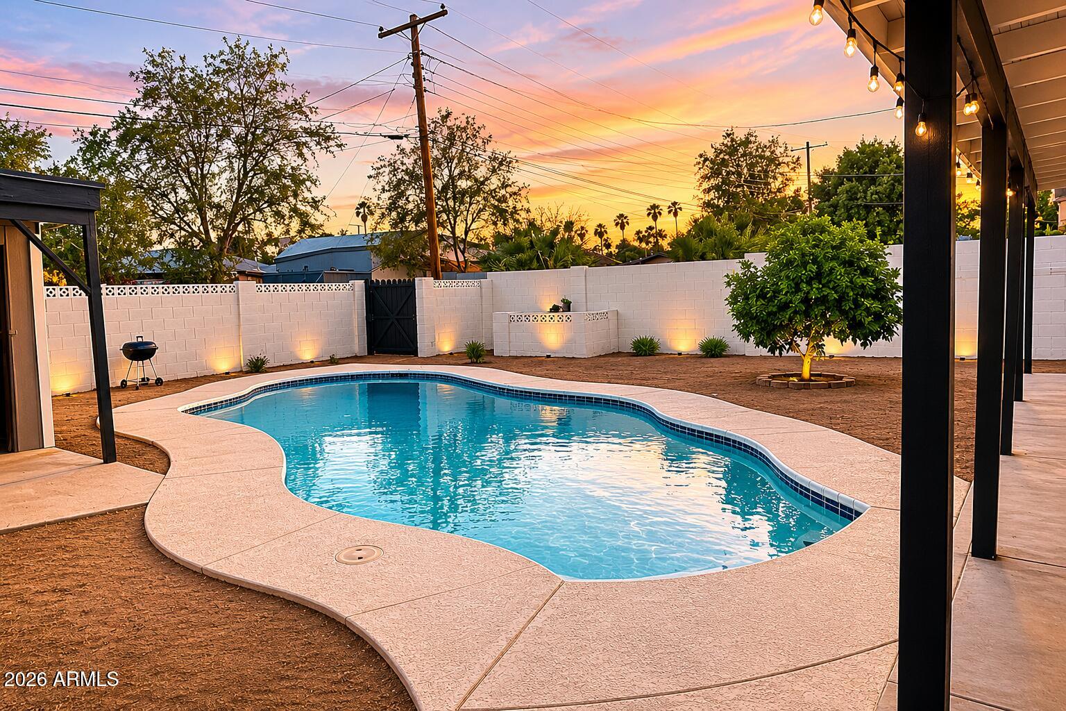 COX ESTATES - Residential