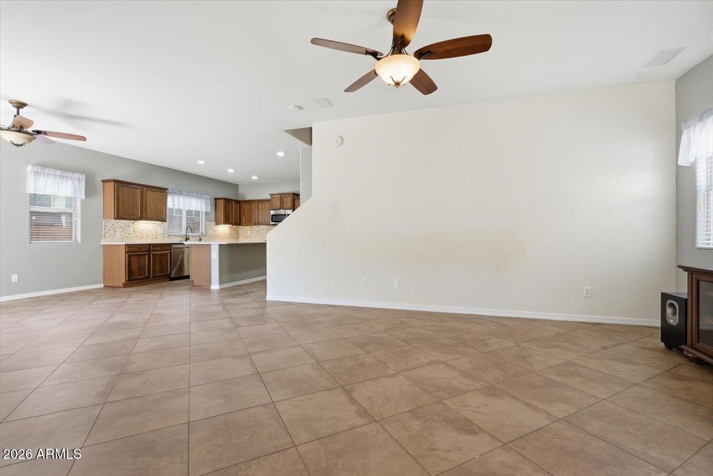 Photo of 1945 W Busoni Place, Phoenix, AZ 85023 (MLS # 7028777)