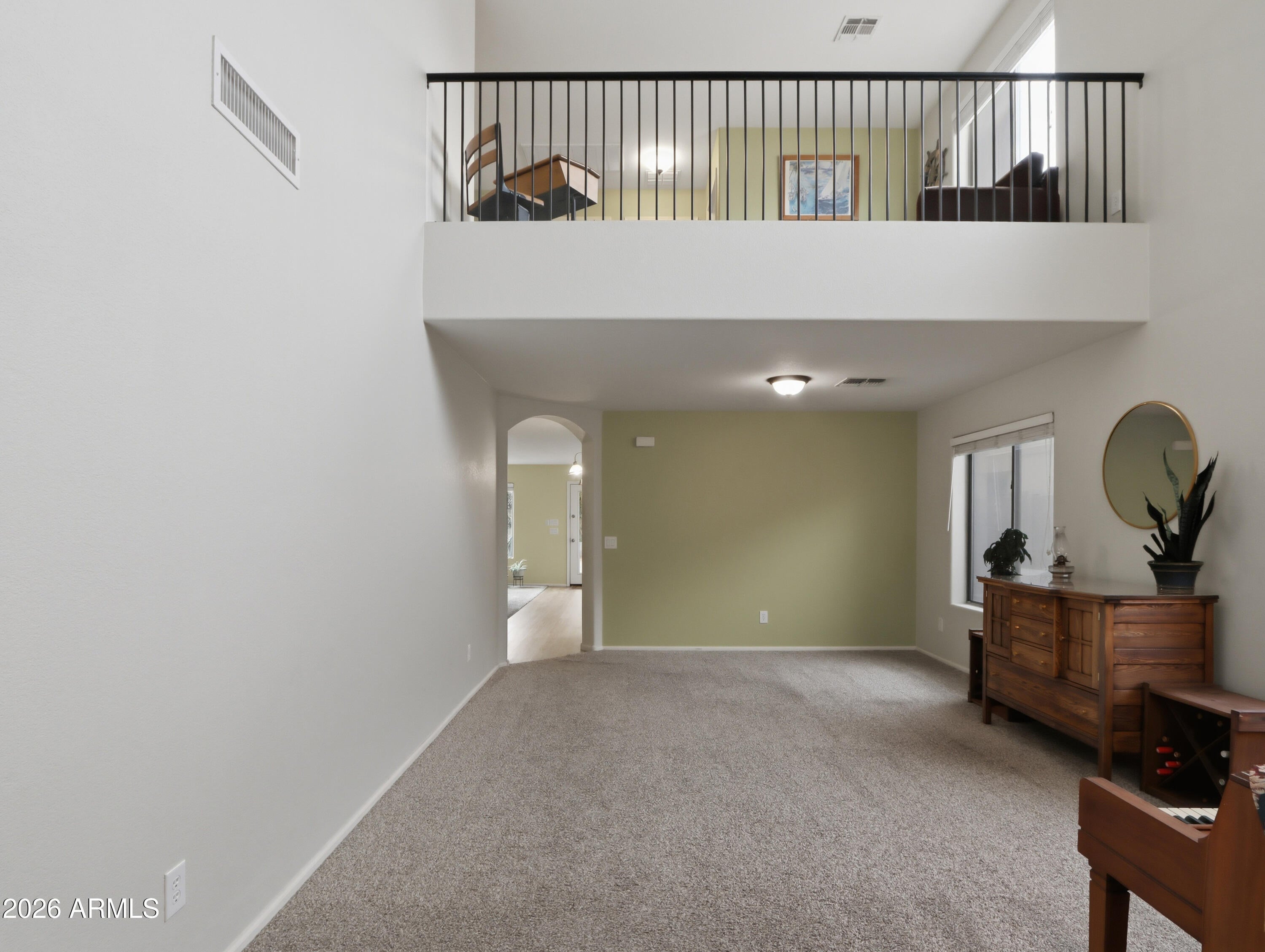 9838 W SALTER Drive