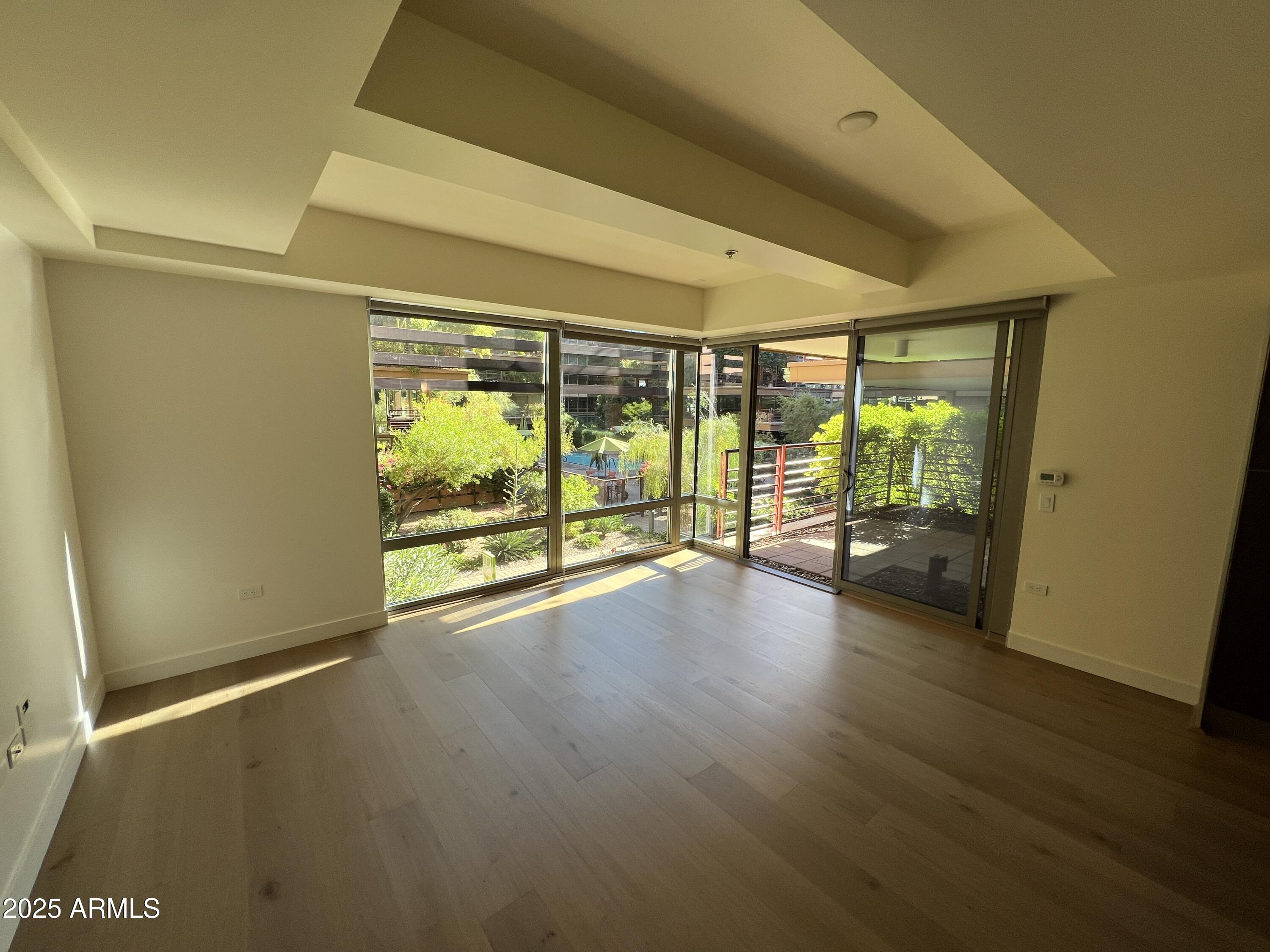 7121 E RANCHO VISTA Drive 2009