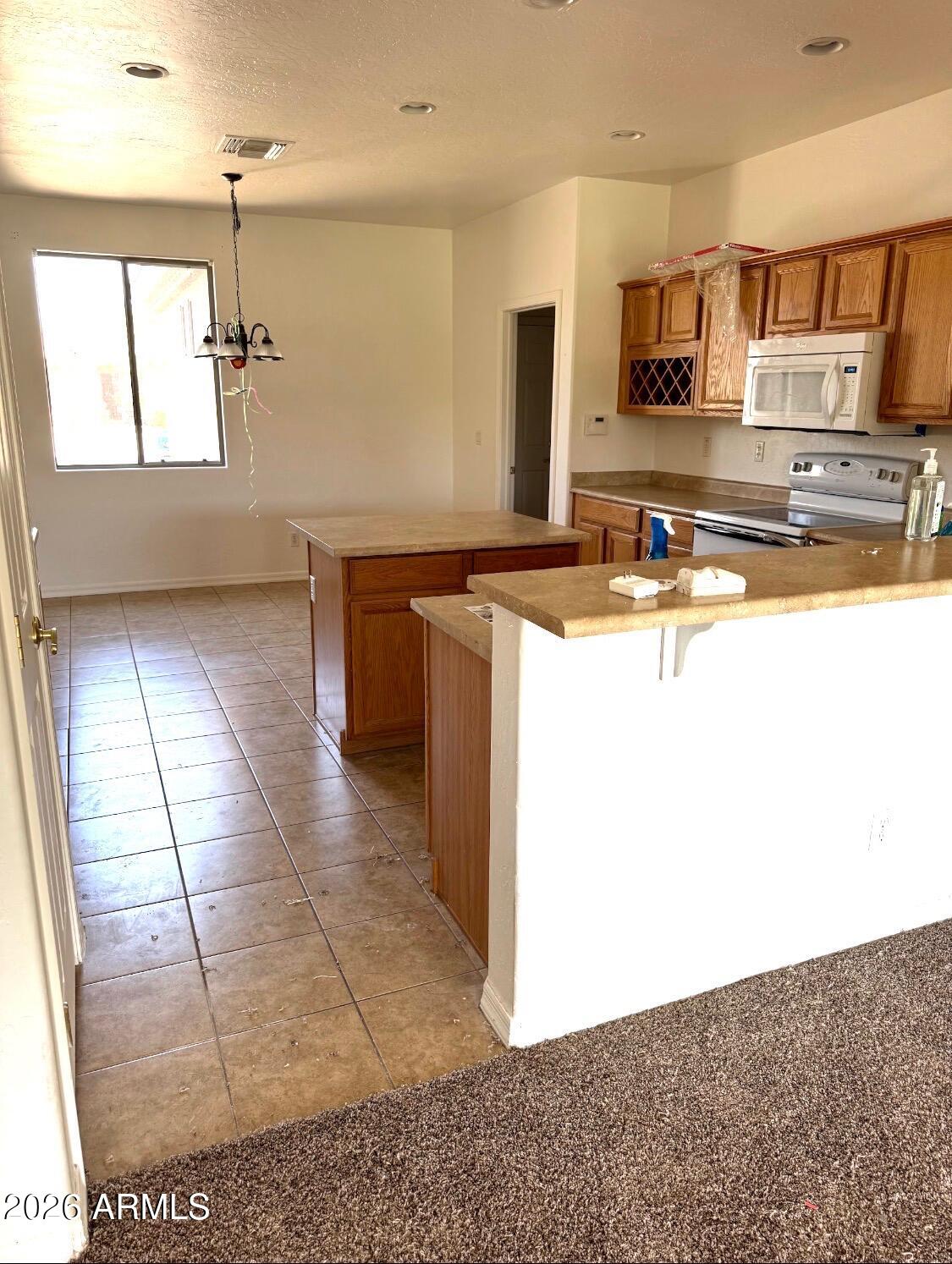 14017 W BROOKRIDGE Avenue