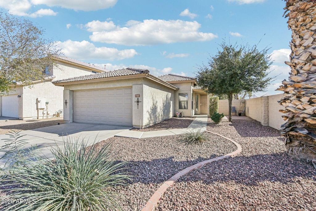 Photo of 1937 N 107th Drive, Avondale, AZ 85392 (MLS # 6980561)