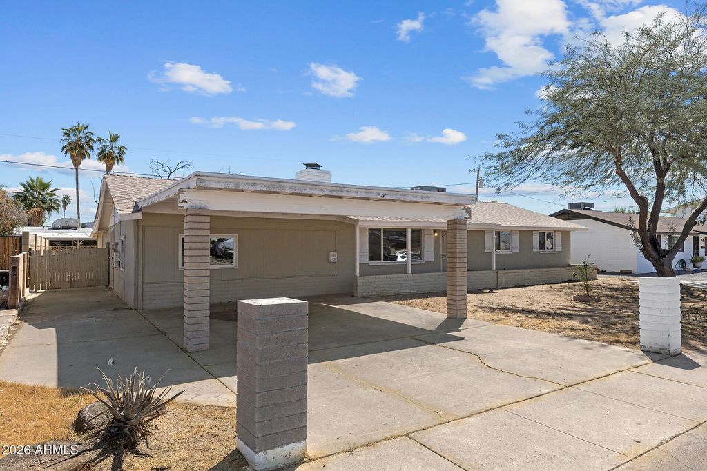 Photo of 15039 N 30th Drive, Phoenix, AZ 85053 (MLS # 7000815)