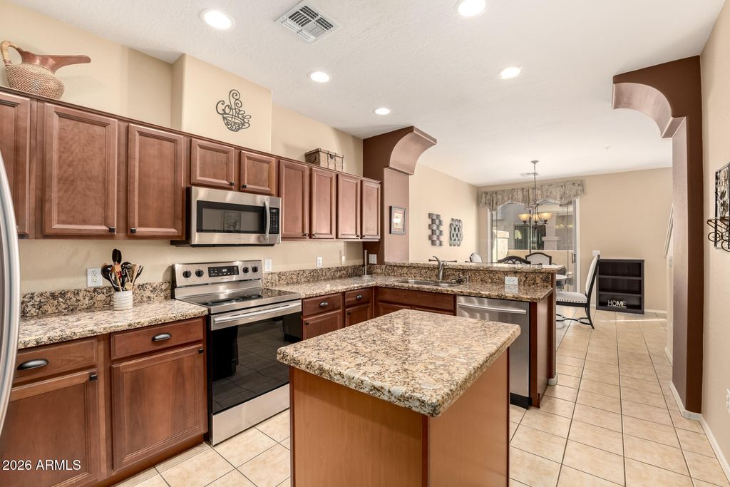 Photo of 42424 N Gavilan Peak Parkway #42104, Anthem, AZ 85086 (MLS # 6970501)