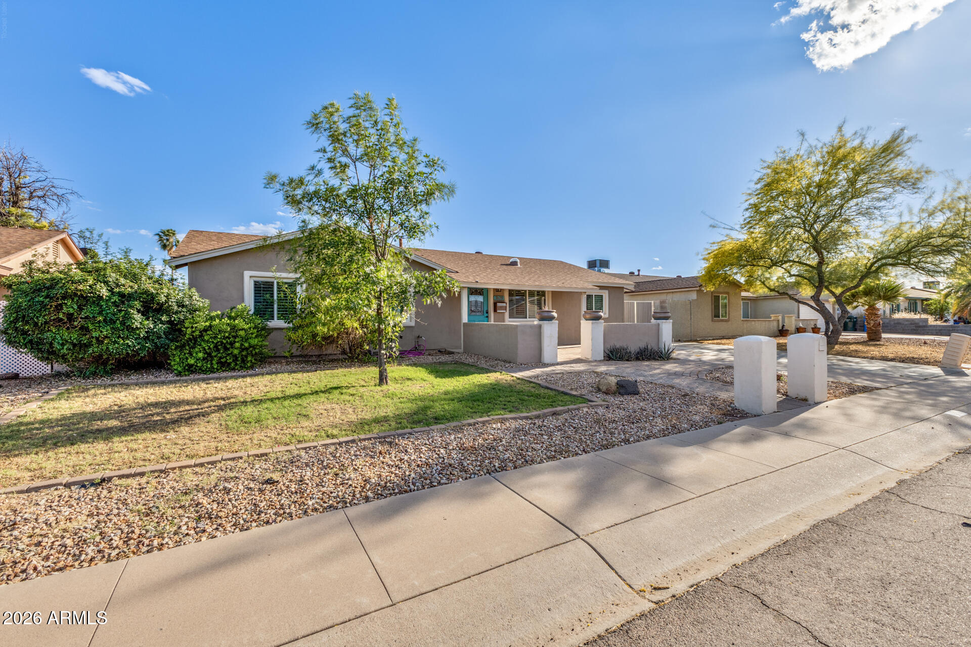 3629 E Winchcomb Drive