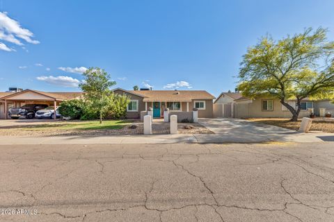 Property photo of 3629 E Winchcomb Drive, Phoenix, AZ 85032