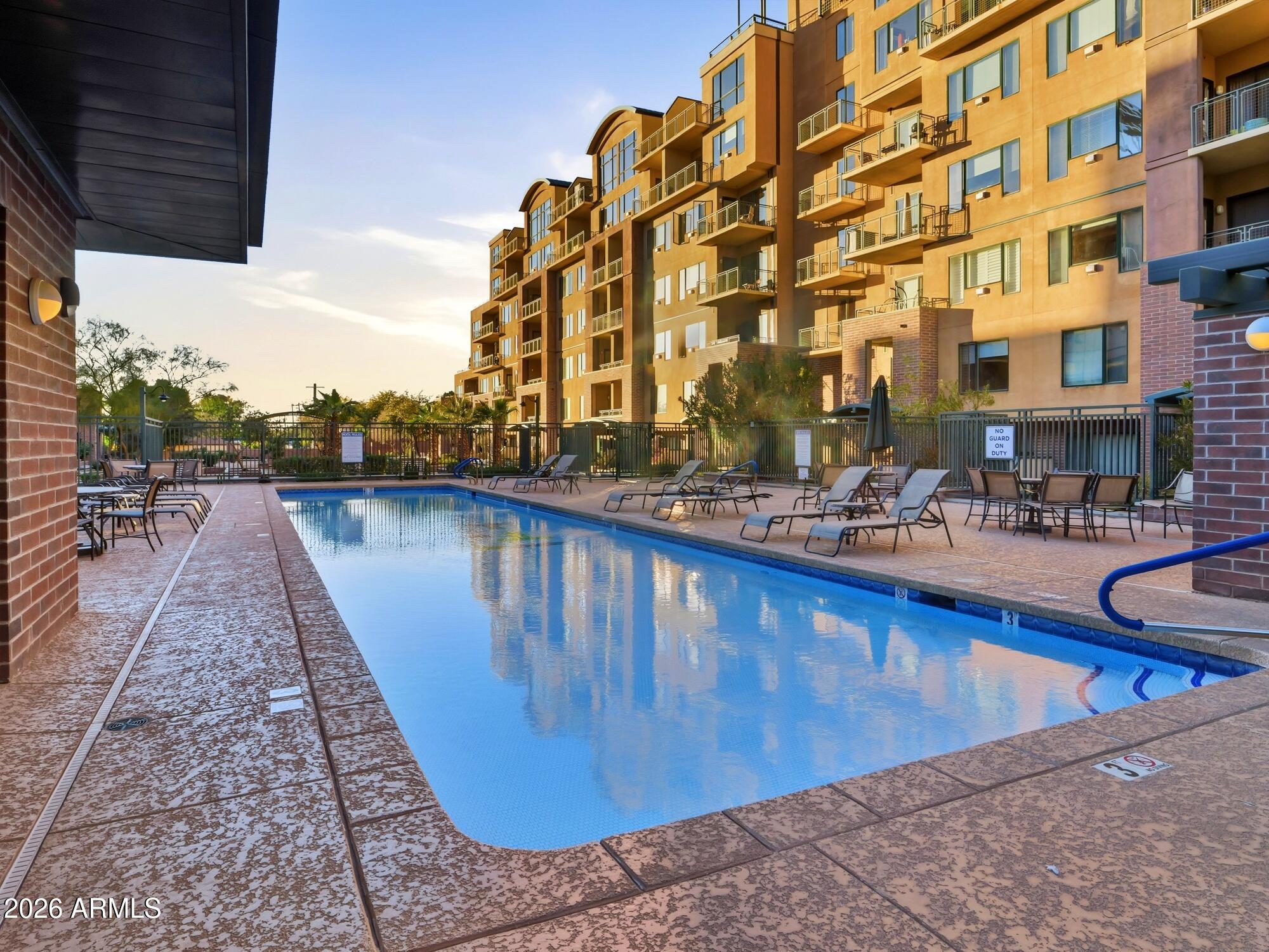 17 W VERNON Avenue 107