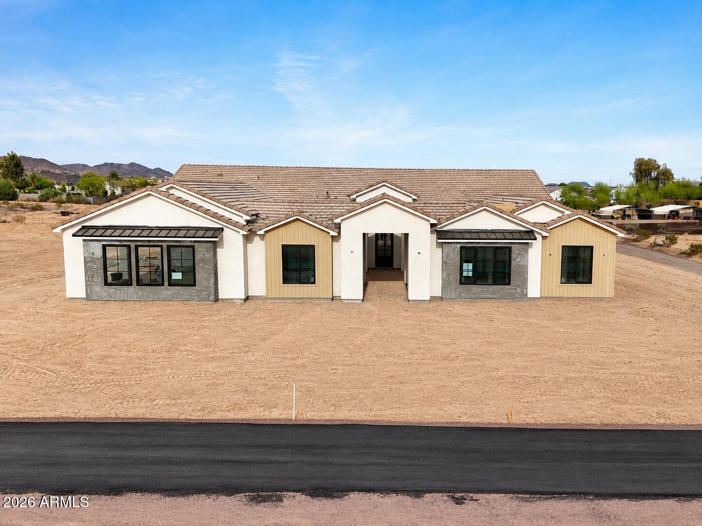 25639 N 114th Drive