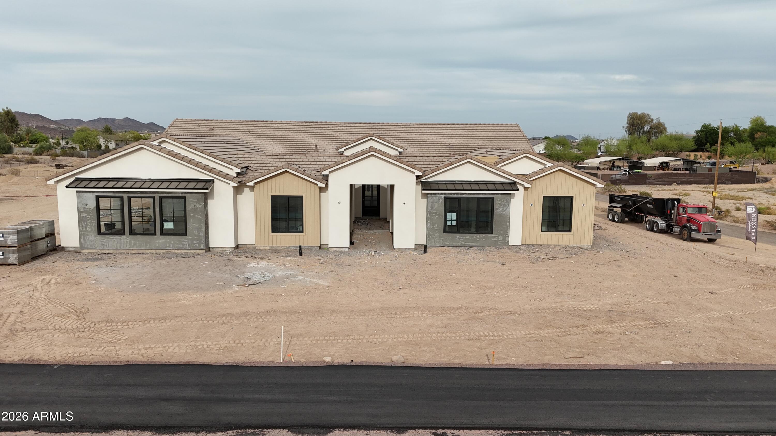 25639 N 114th Drive