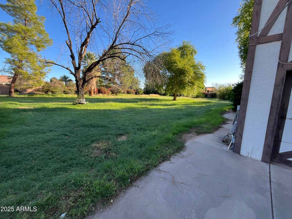 Photo of 14043 N 64th Drive, Glendale, AZ 85306 (MLS # 6948879)