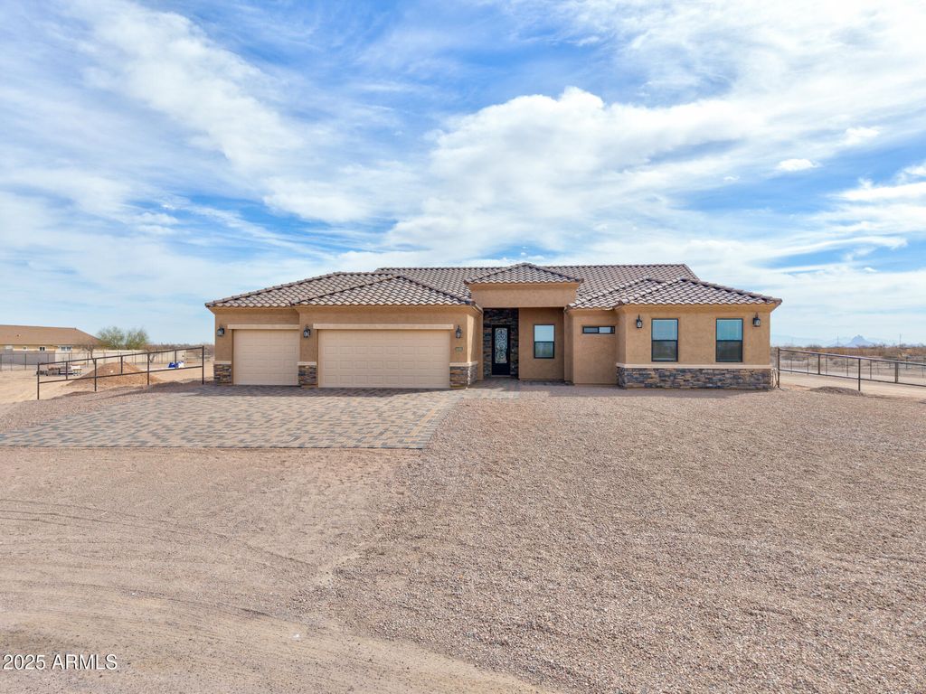 Photo of 14156 S Palo Verde Trail, Casa Grande, AZ 85193 (MLS # 6958313)