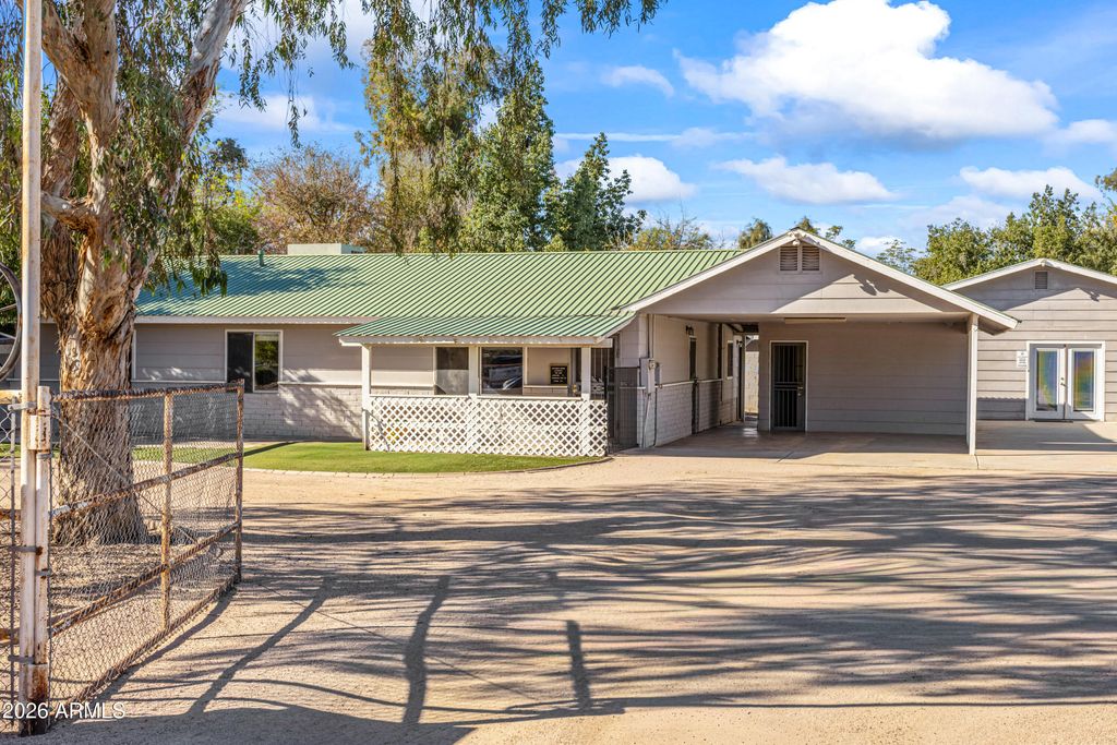 Photo of 1774 S 131st Street, Gilbert, AZ 85233 (MLS # 6973681)