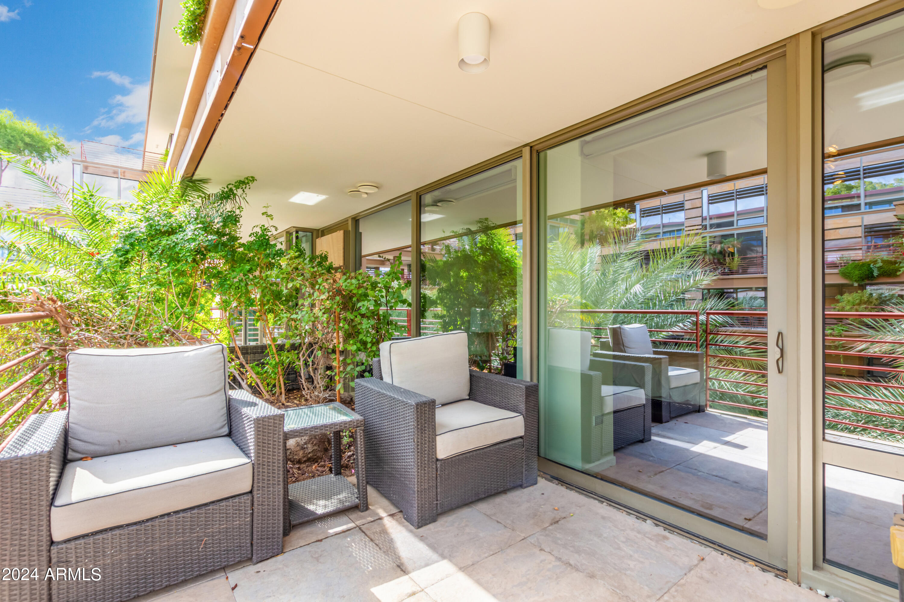 7137 E Rancho Vista Drive 4005