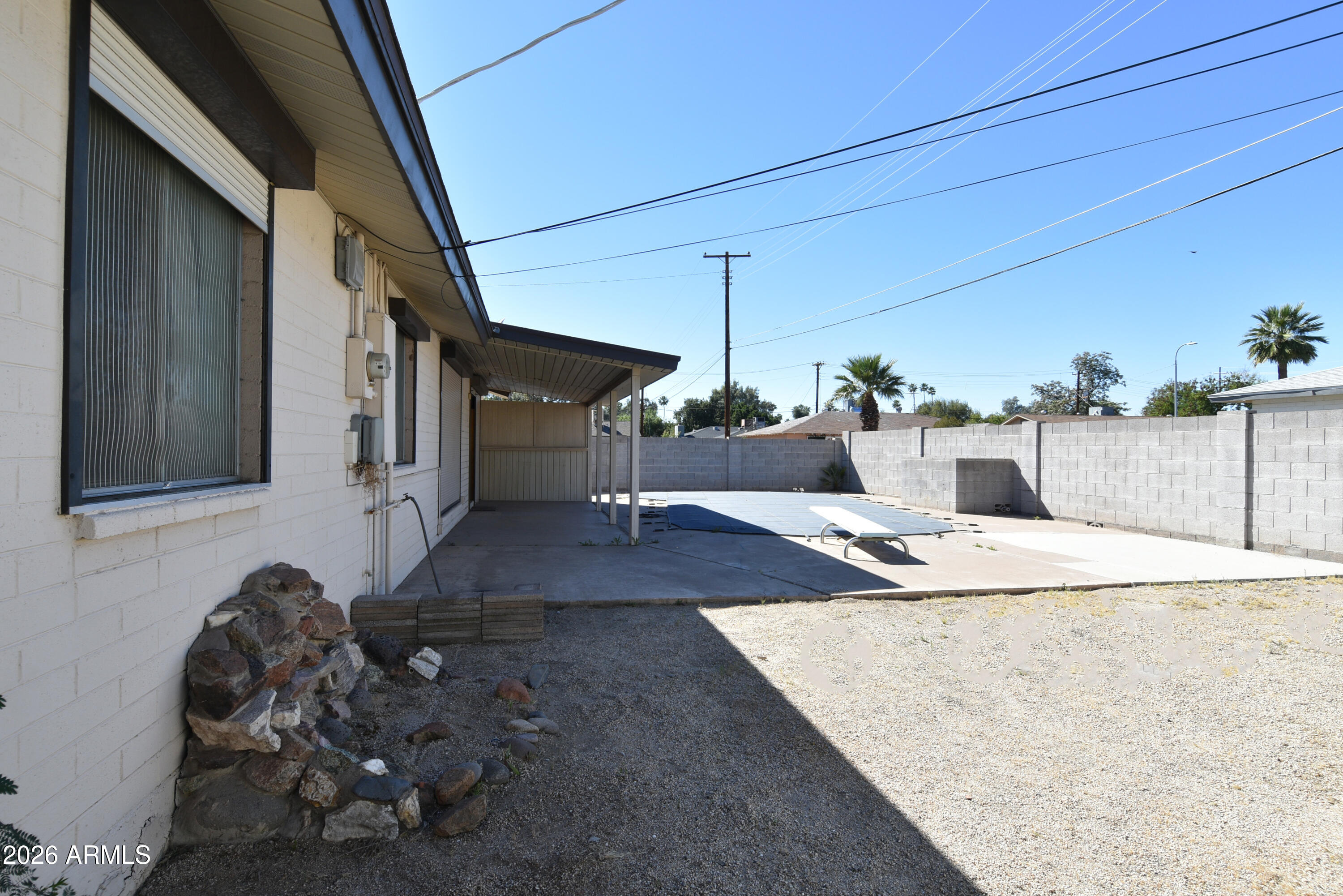 1830 W SUNNYSLOPE Lane