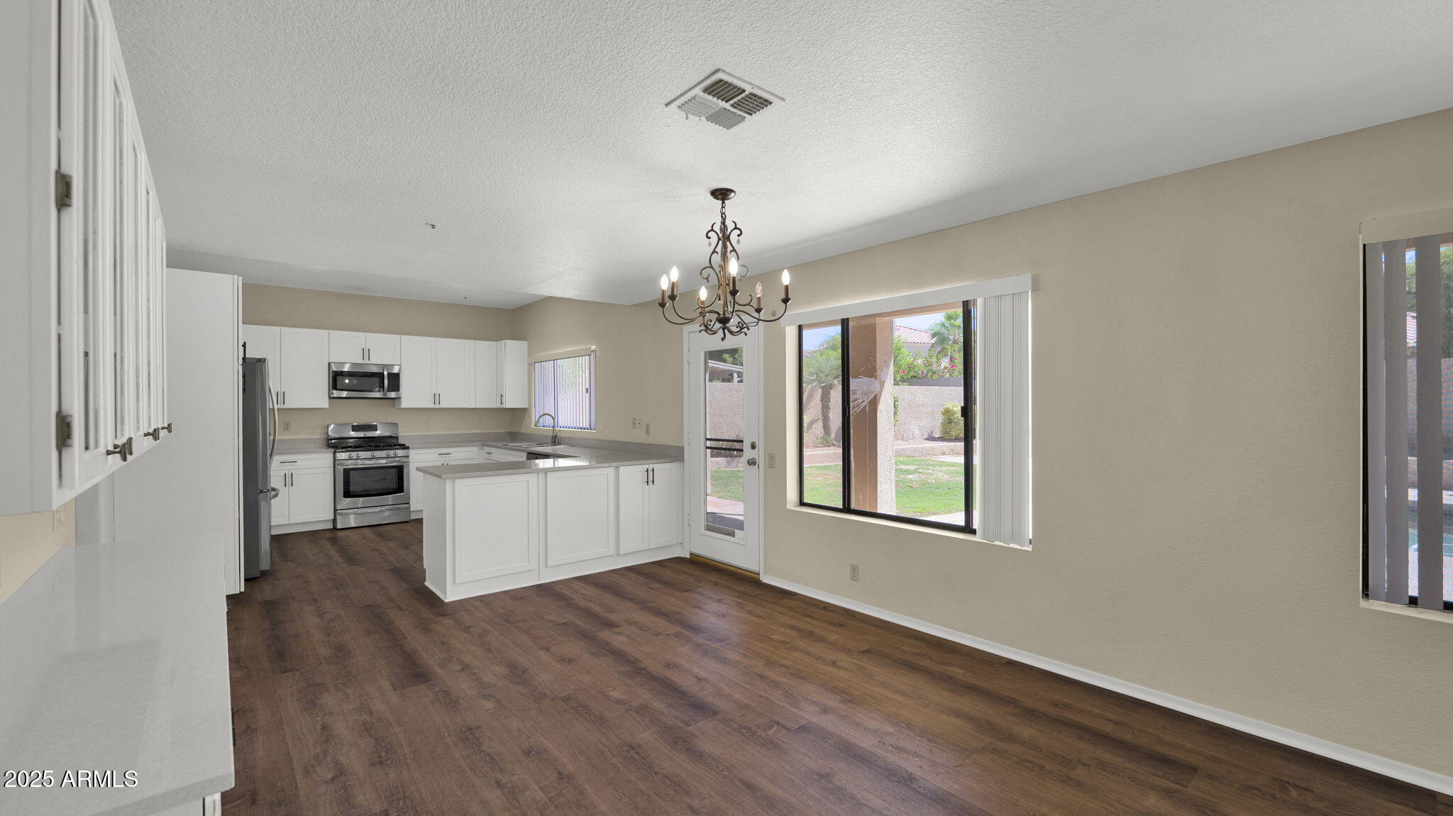 15285 N 92 ND Place