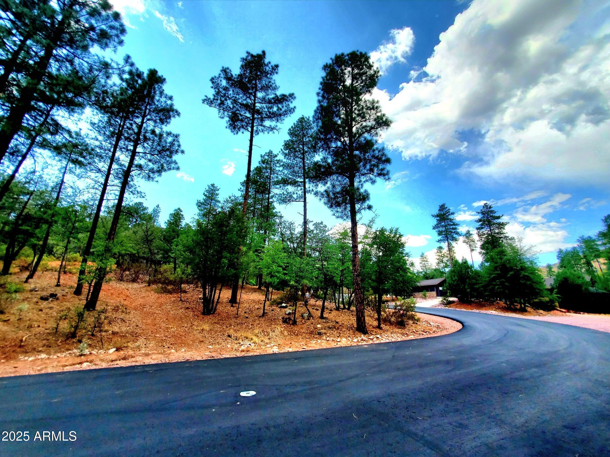 Lot 19 Strawberry Hollow -- 19