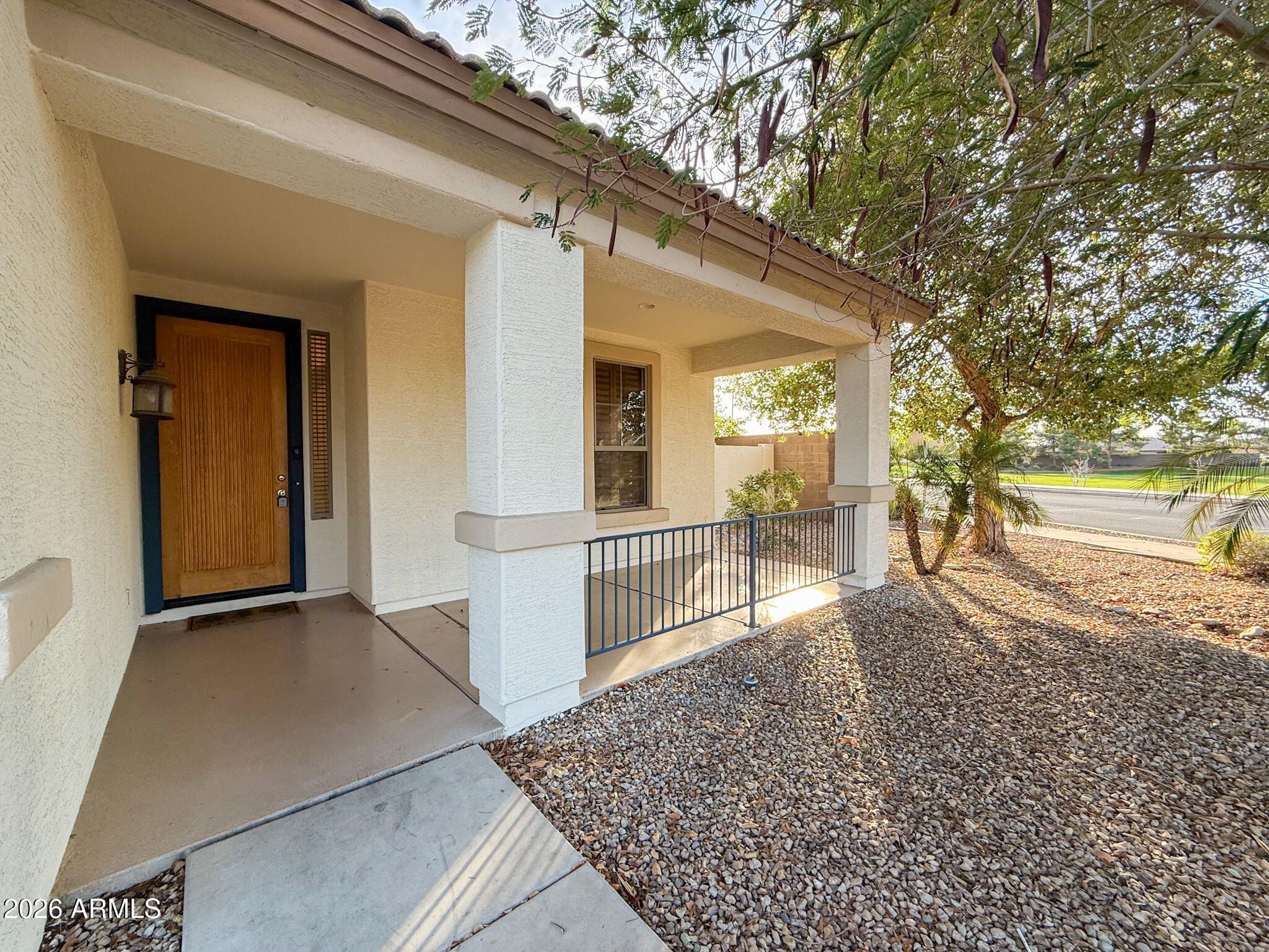 10445 W WINDSOR Avenue