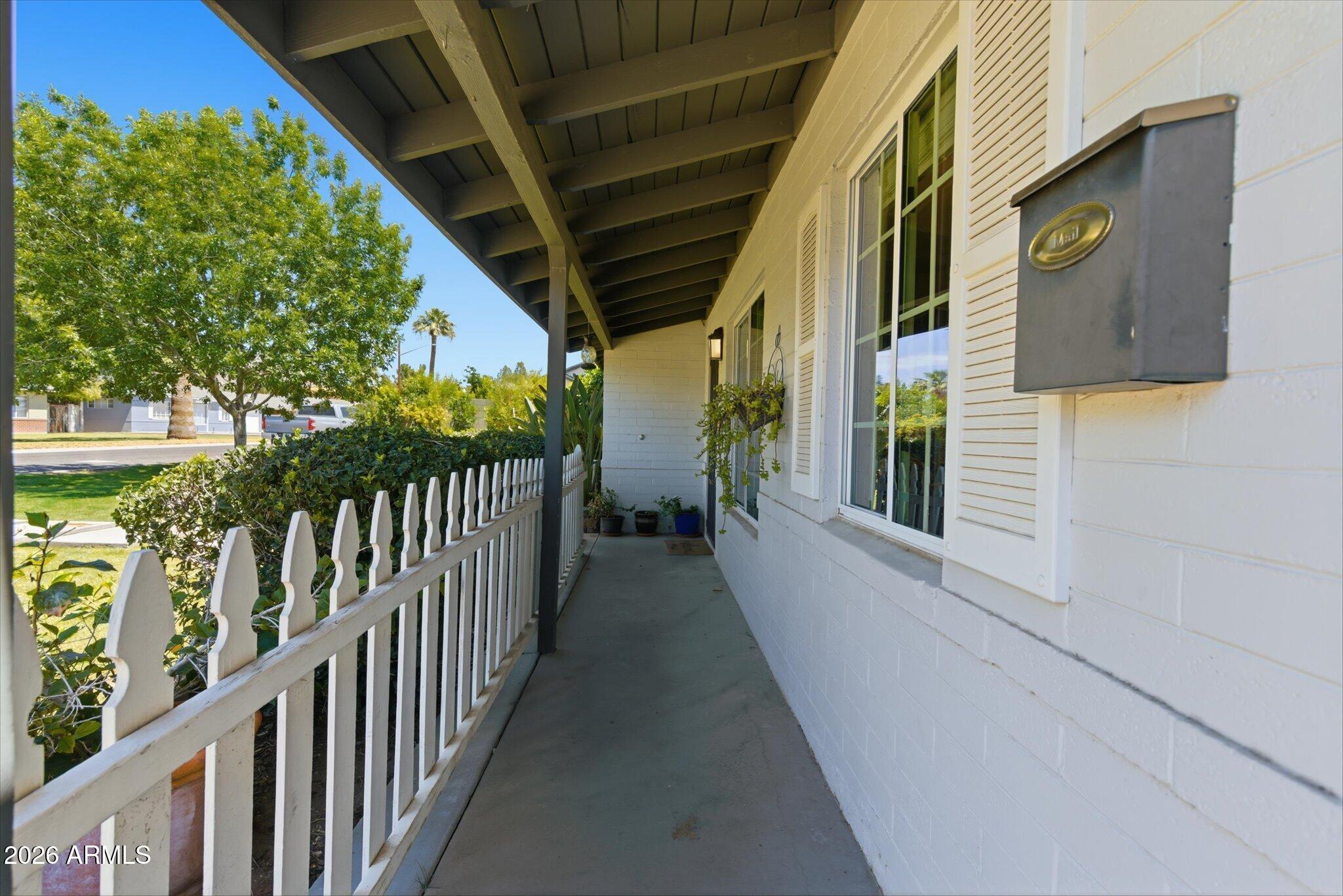 4421 E MONTEROSA Street