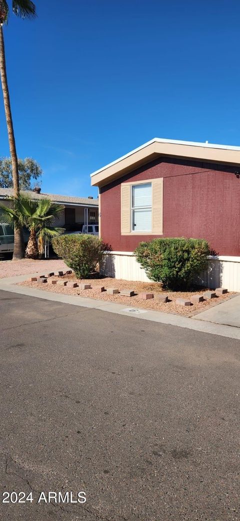 A home in El Mirage