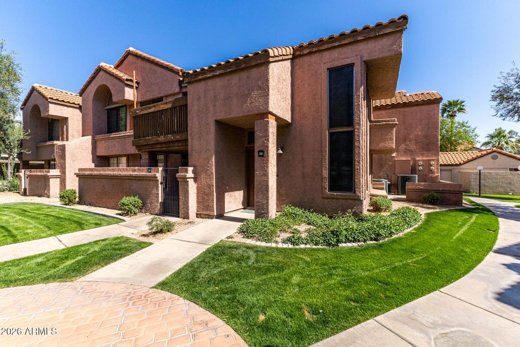 Photo of 925 N College Avenue #G225, Tempe, AZ 85288 (MLS # 6994277)