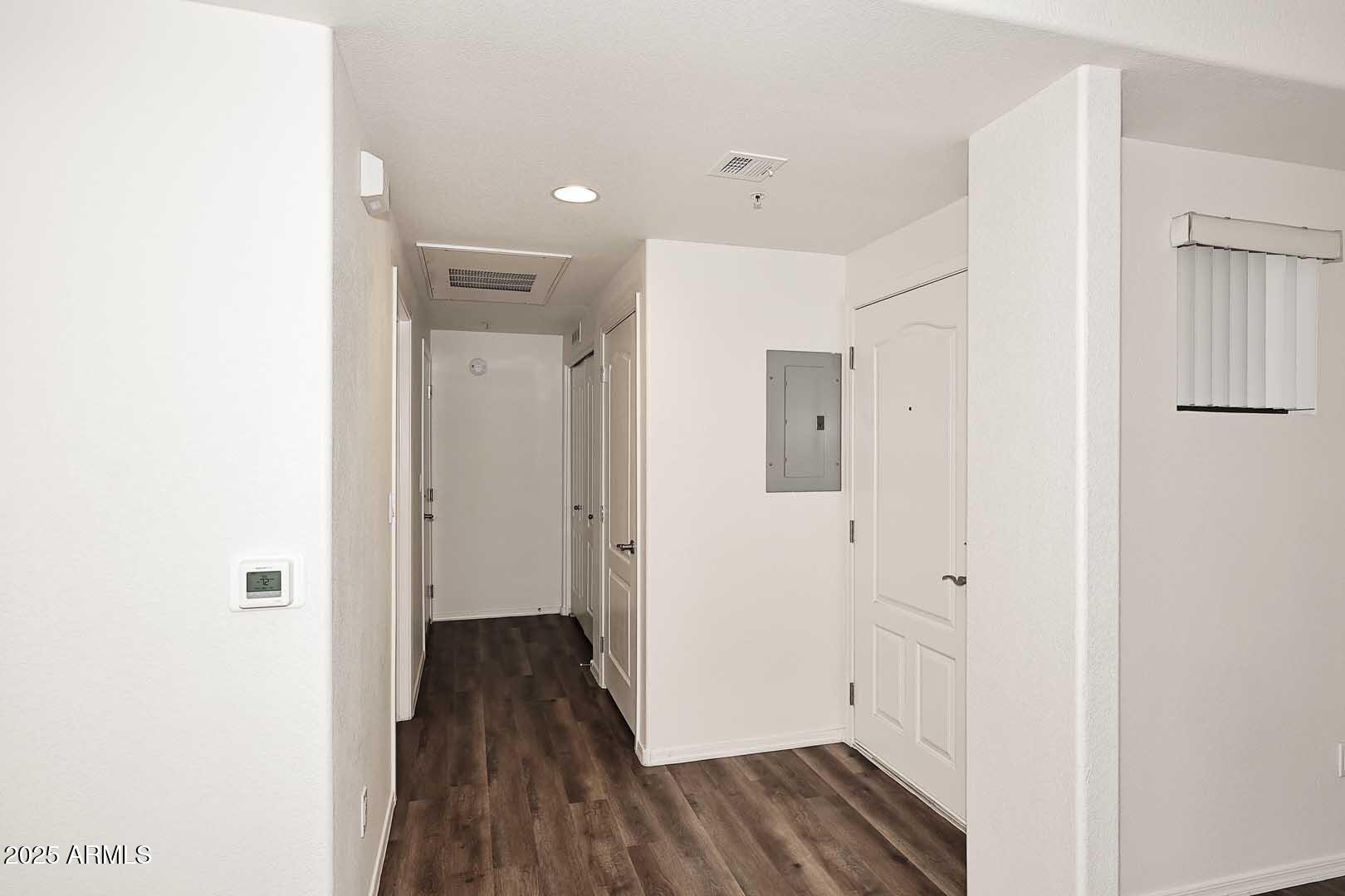 295 N RURAL Road 164