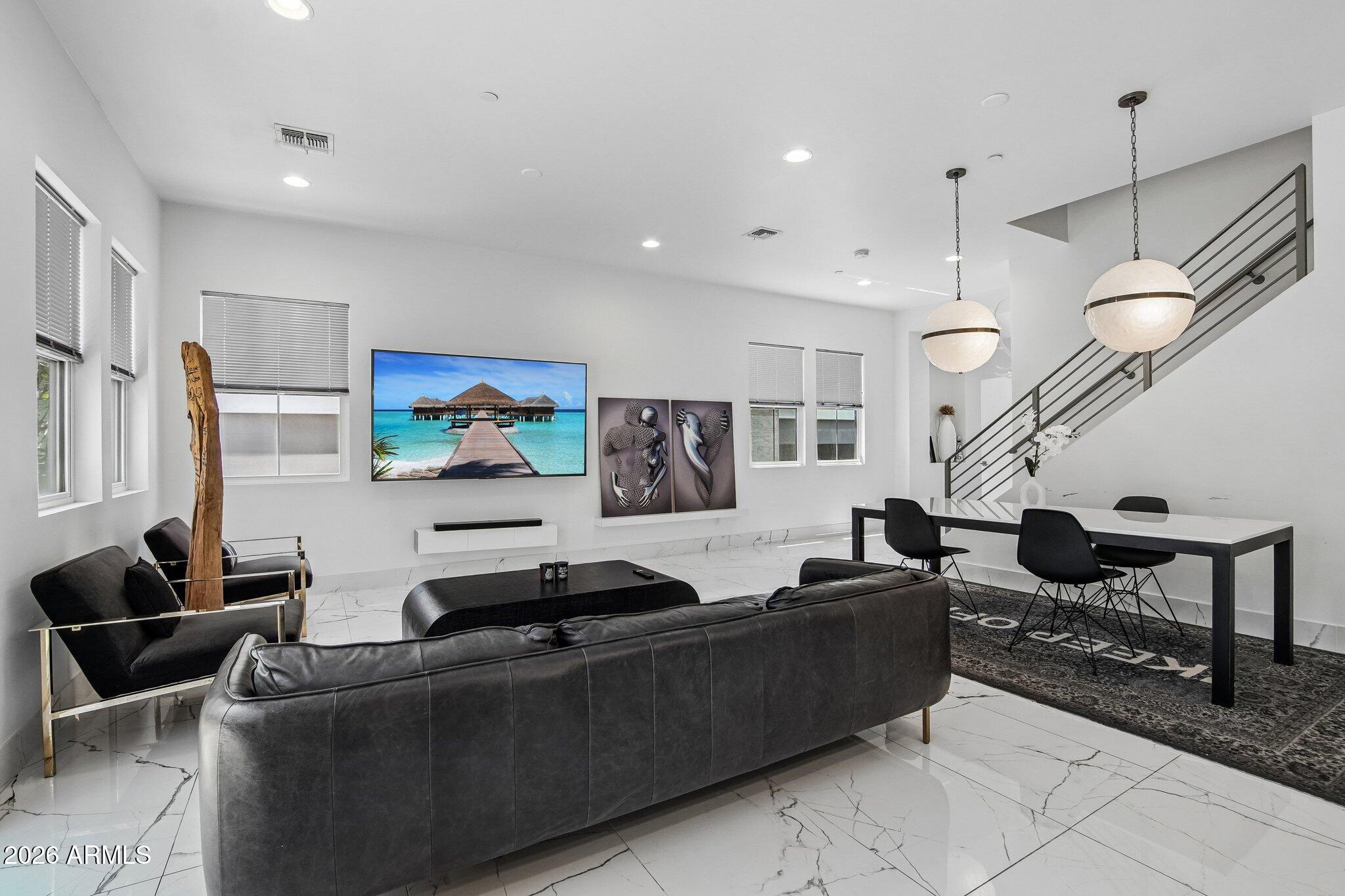 3200 N 39th Street 28
