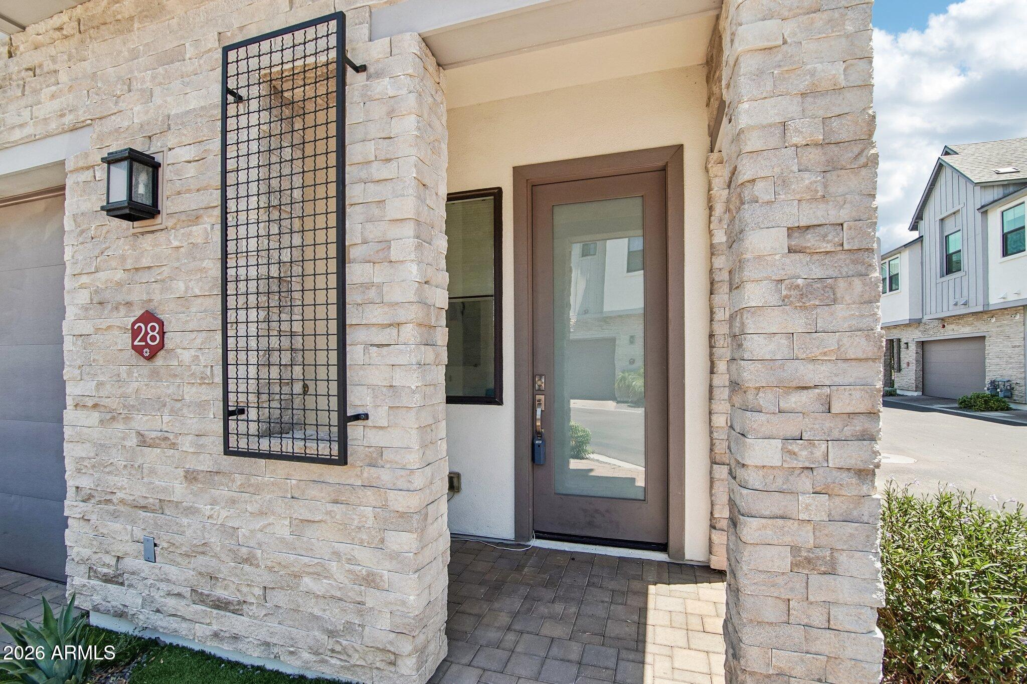 3200 N 39th Street 28