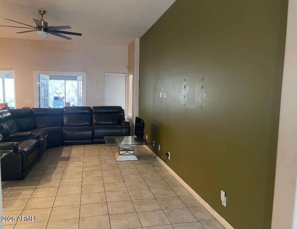 3008 E JEANETTE Court