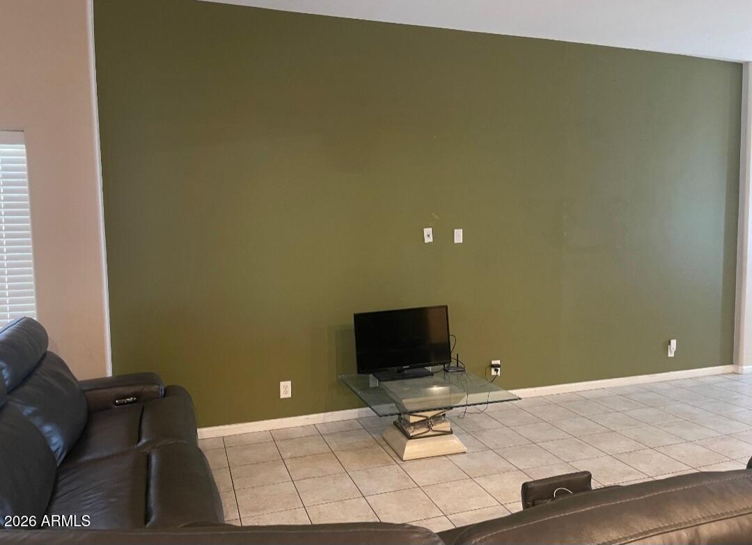3008 E JEANETTE Court