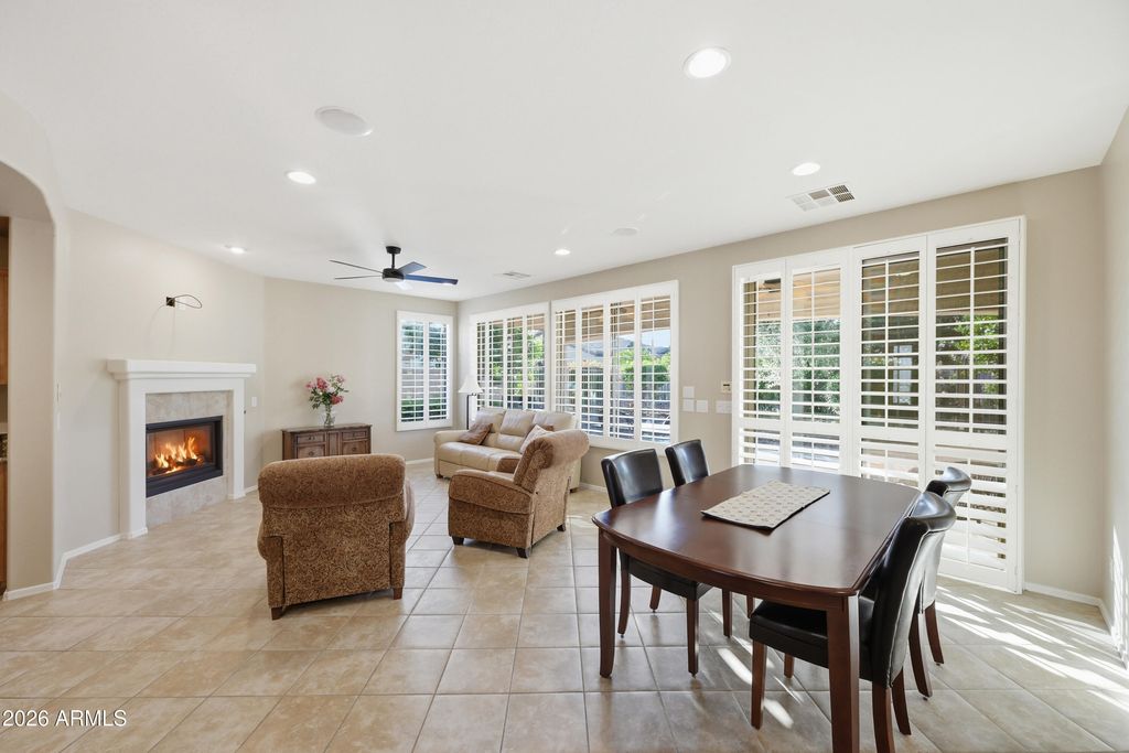 Photo of 4127 E Narrowleaf Drive, Gilbert, AZ 85298 (MLS # 6989361)