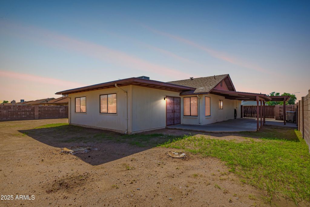 Photo of 7044 W Cameron Drive, Peoria, AZ 85345 (MLS # 6934248)