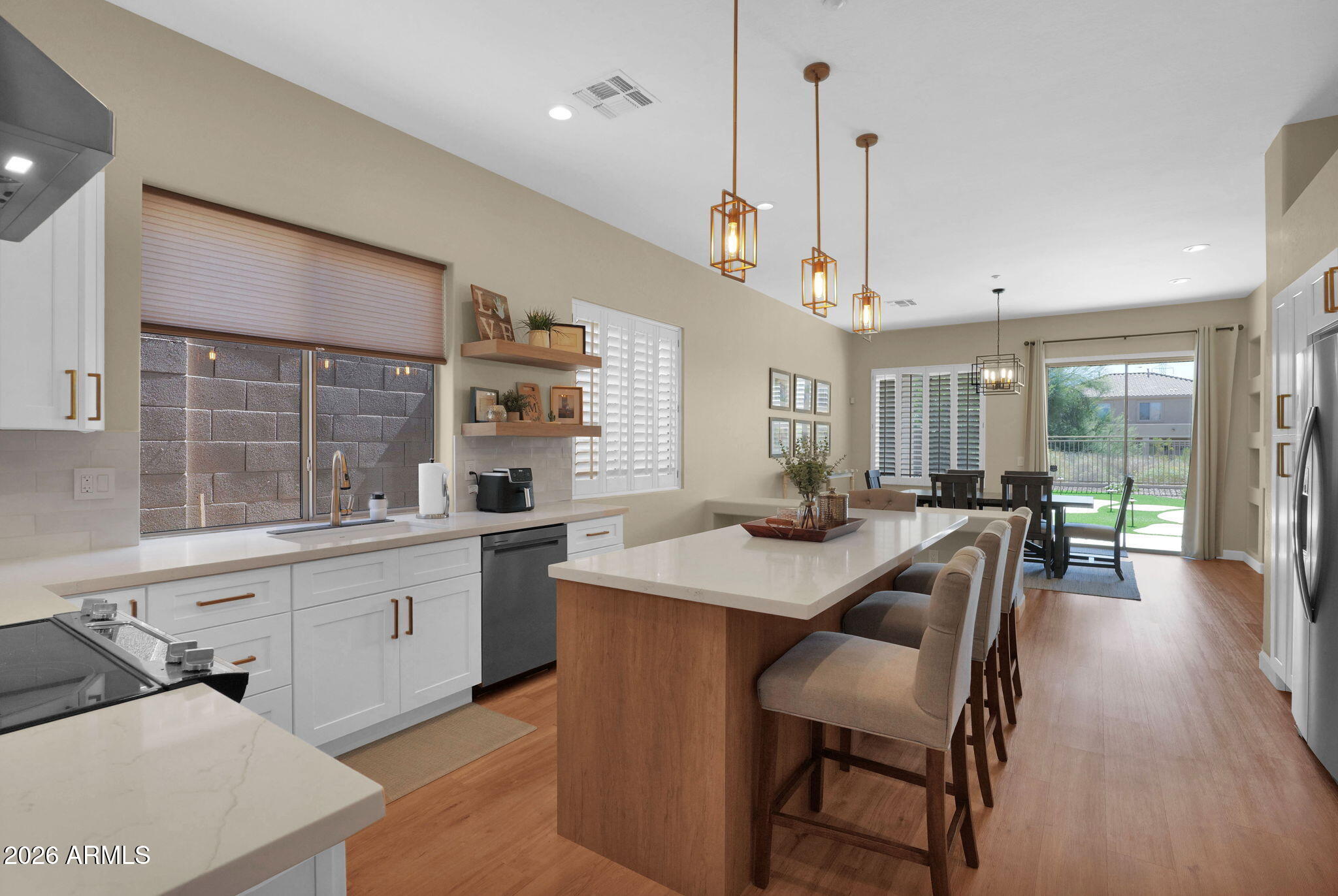 10443 E SHEENA Drive