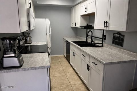 Property photo of 286 W Palomino Drive 51, Chandler, AZ 85225