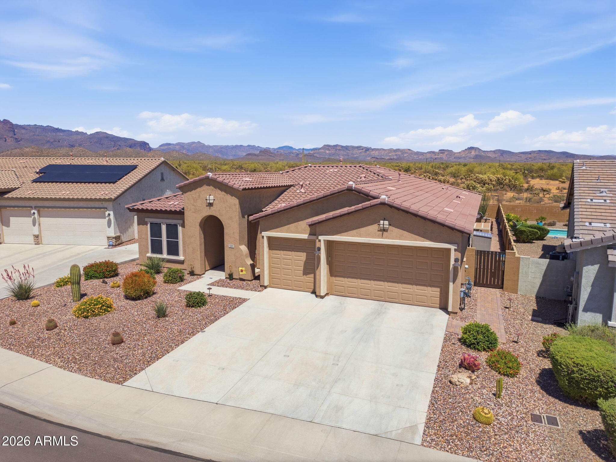 PERALTA CANYON - Residential