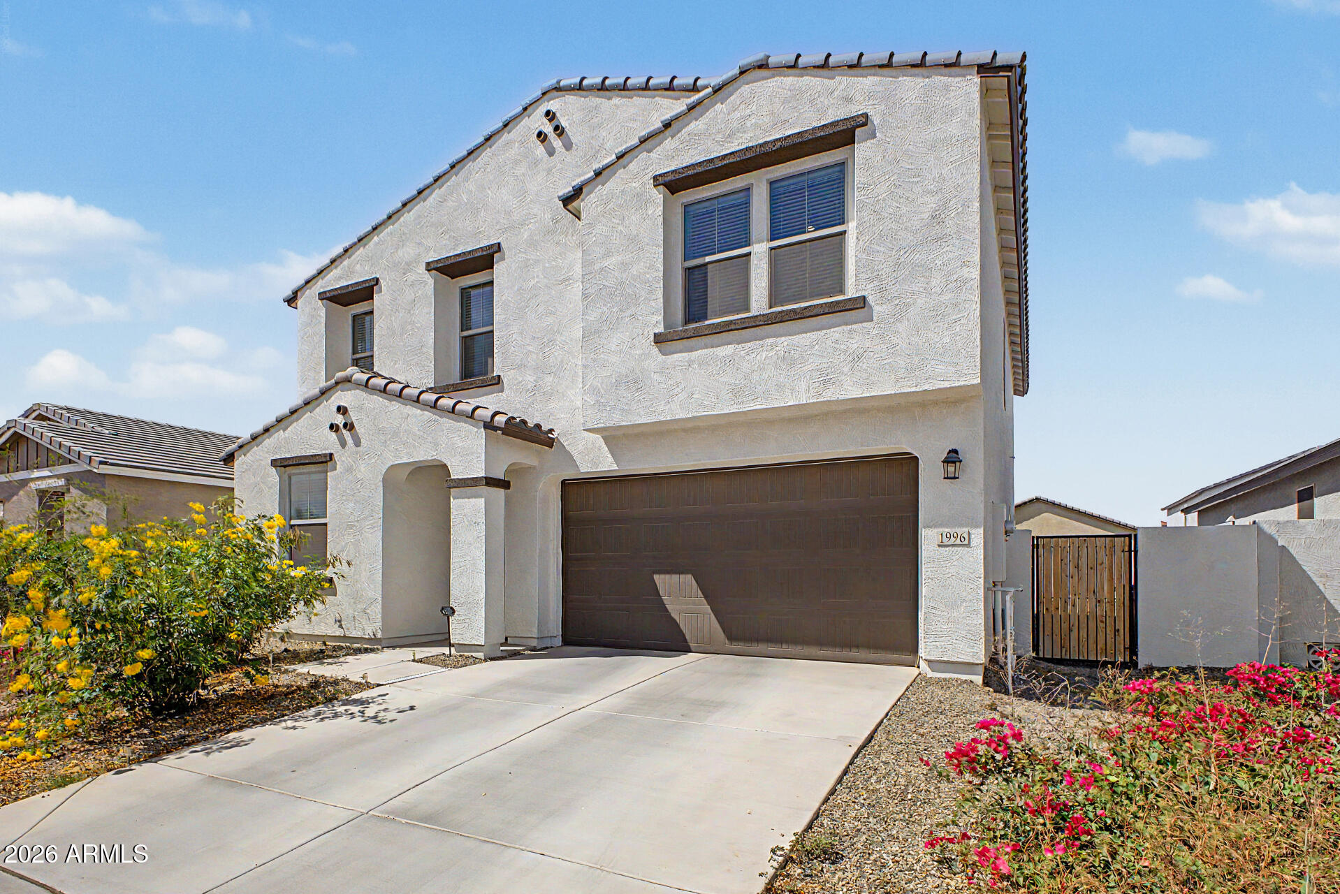 1996 E LARIAT Avenue