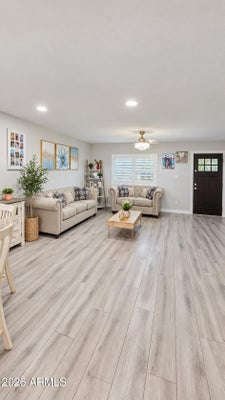 8151 W TURNEY AVE, PHOENIX, AZ 85033 - Image aa1629f8a7152abdfd1054dac5a19e35/540768125