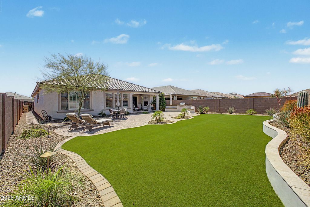 Photo of 7048 W Quail Track Drive, Peoria, AZ 85383 (MLS # 7015683)