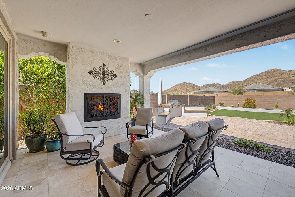 Photo of 7048 W Quail Track Drive, Peoria, AZ 85383 (MLS # 7015683)