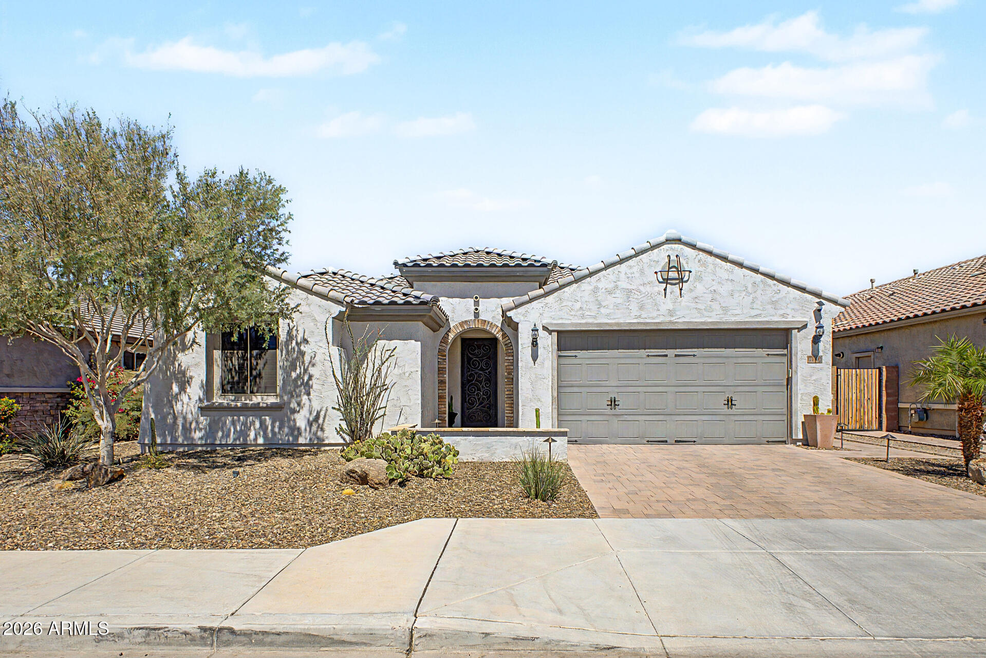7048 W QUAIL TRACK Drive