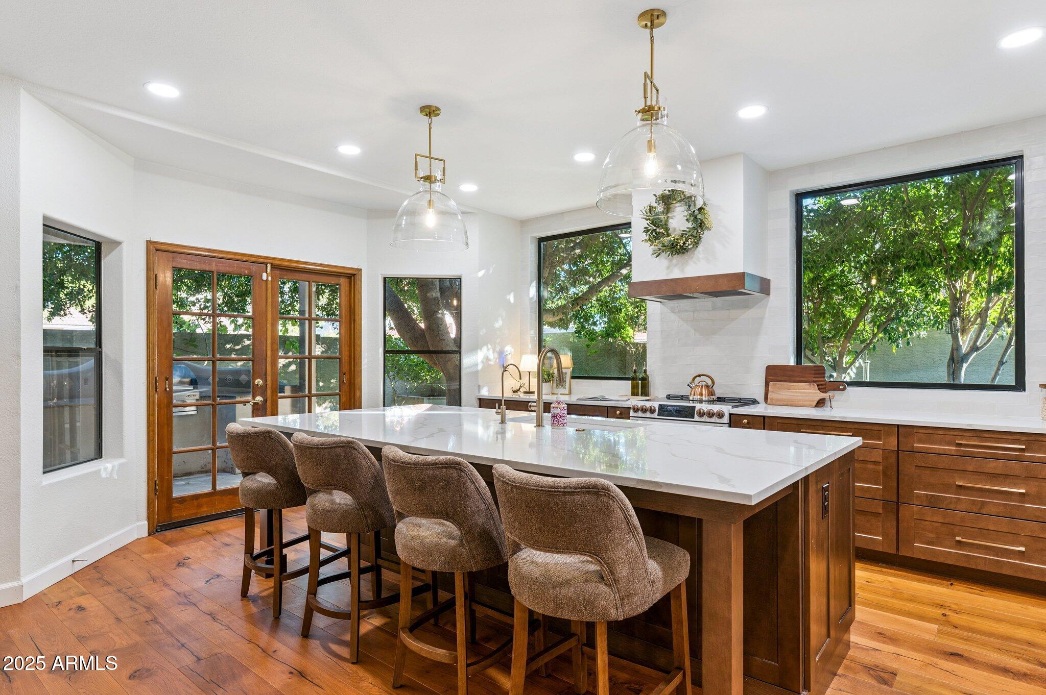 1983 E PALOMINO Drive