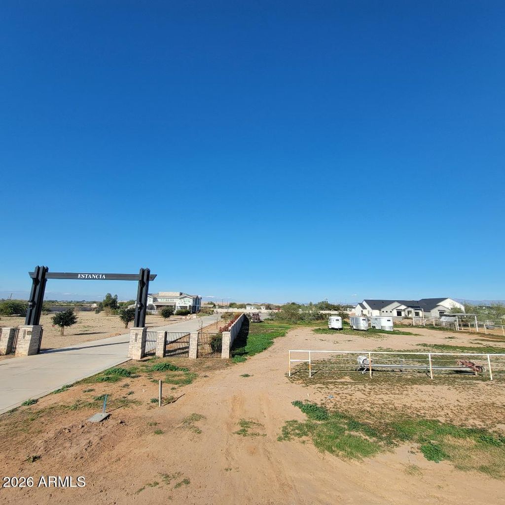 Photo of 203 E Mews Road #-, Queen Creek, AZ 85142 (MLS # 6974359)