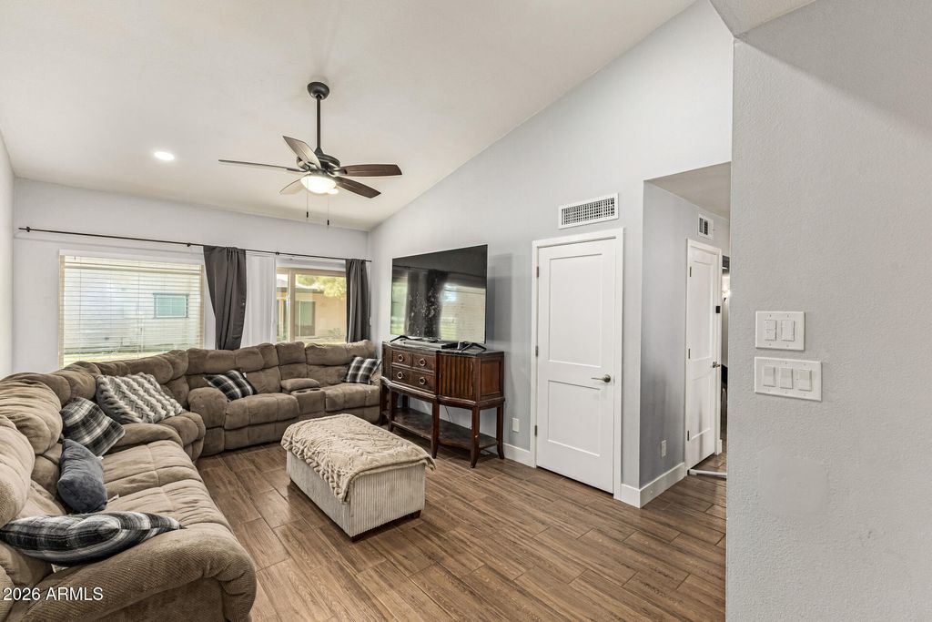 Photo of 4535 W Continental Drive, Glendale, AZ 85308 (MLS # 6993732)