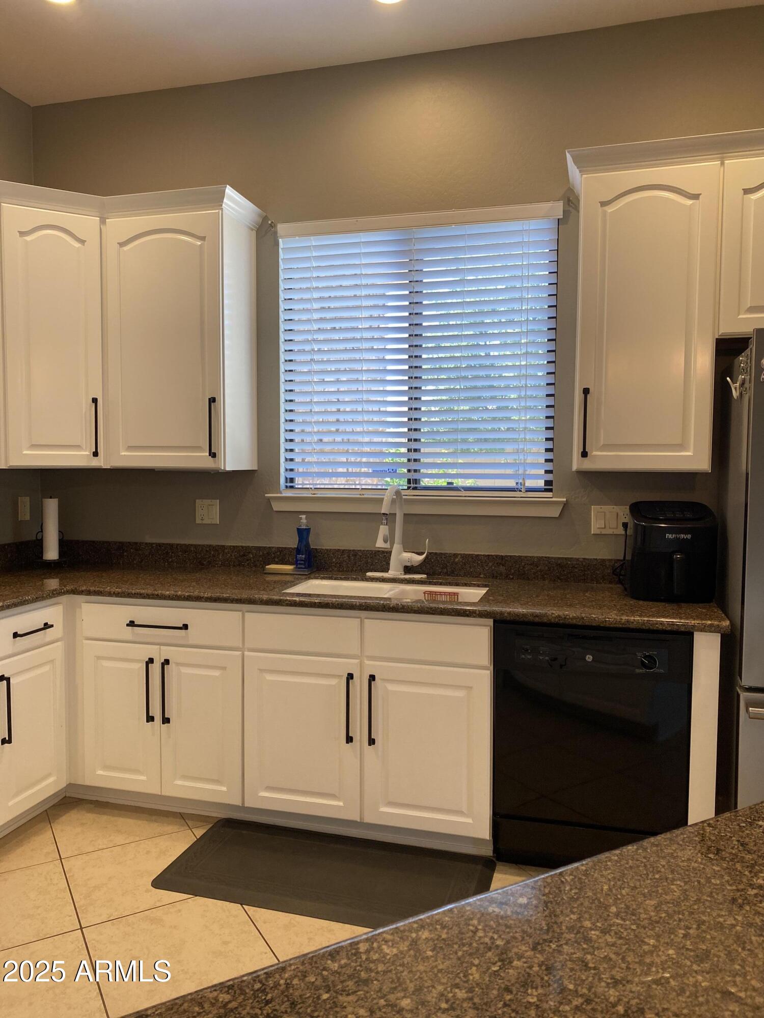 4241 N PEBBLECREEK Parkway 5