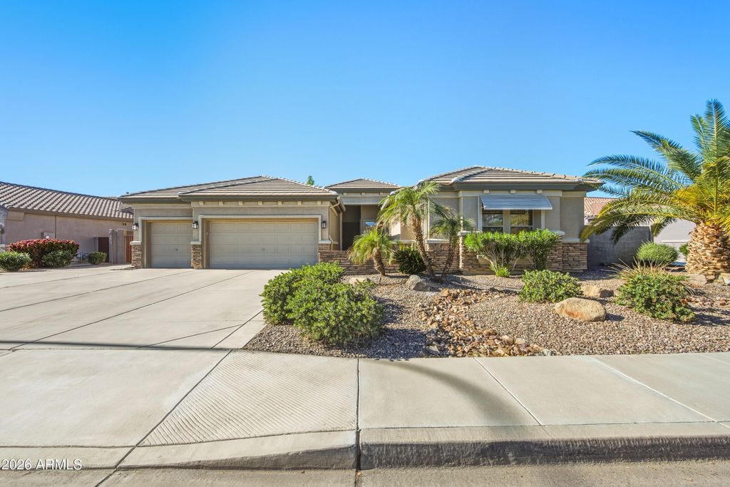Photo of 6622 S Teresa Drive, Chandler, AZ 85249 (MLS # 6967472)