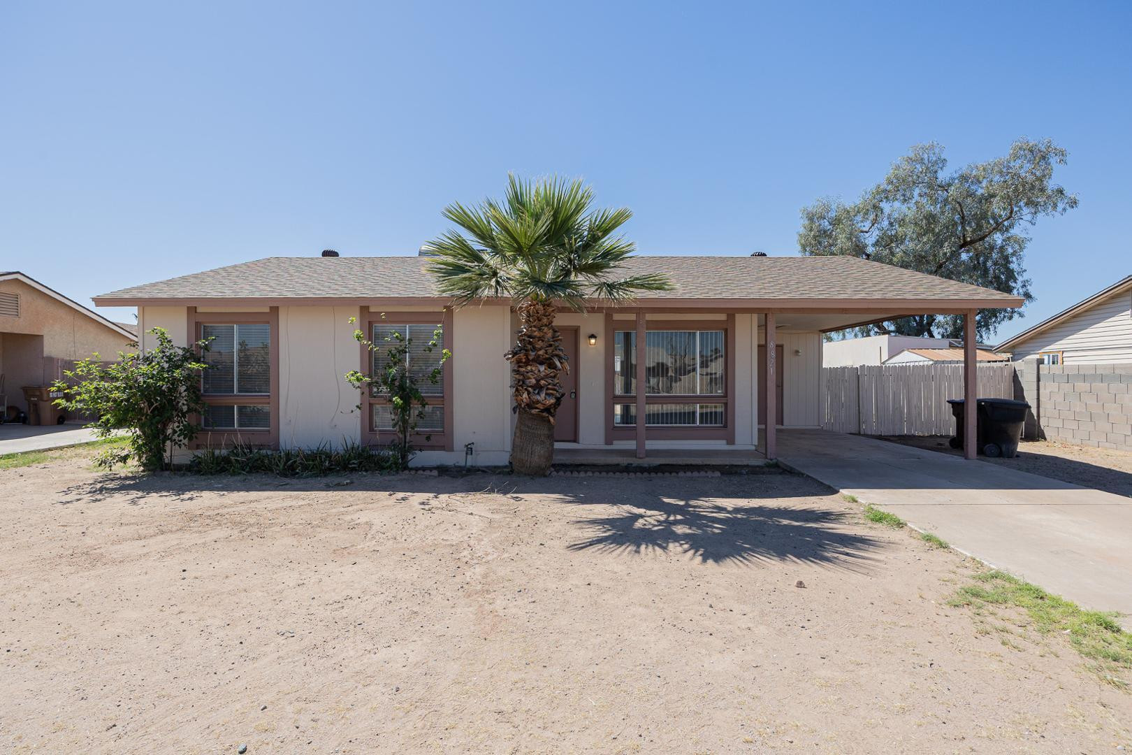 8821 W SAHUARO Drive