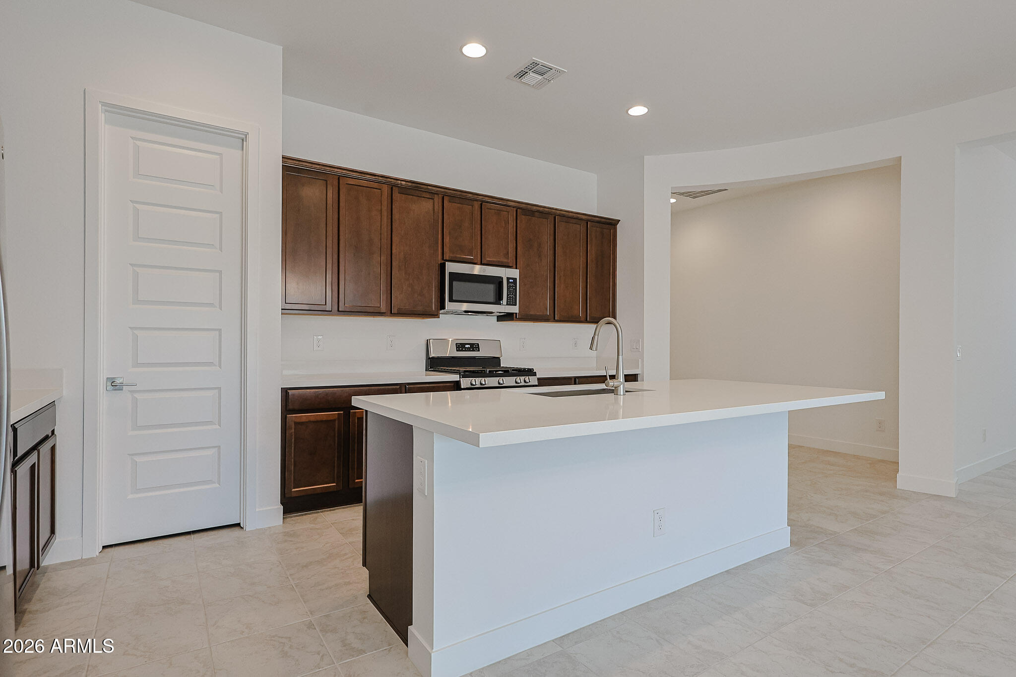 7675 W BRONCO Trail