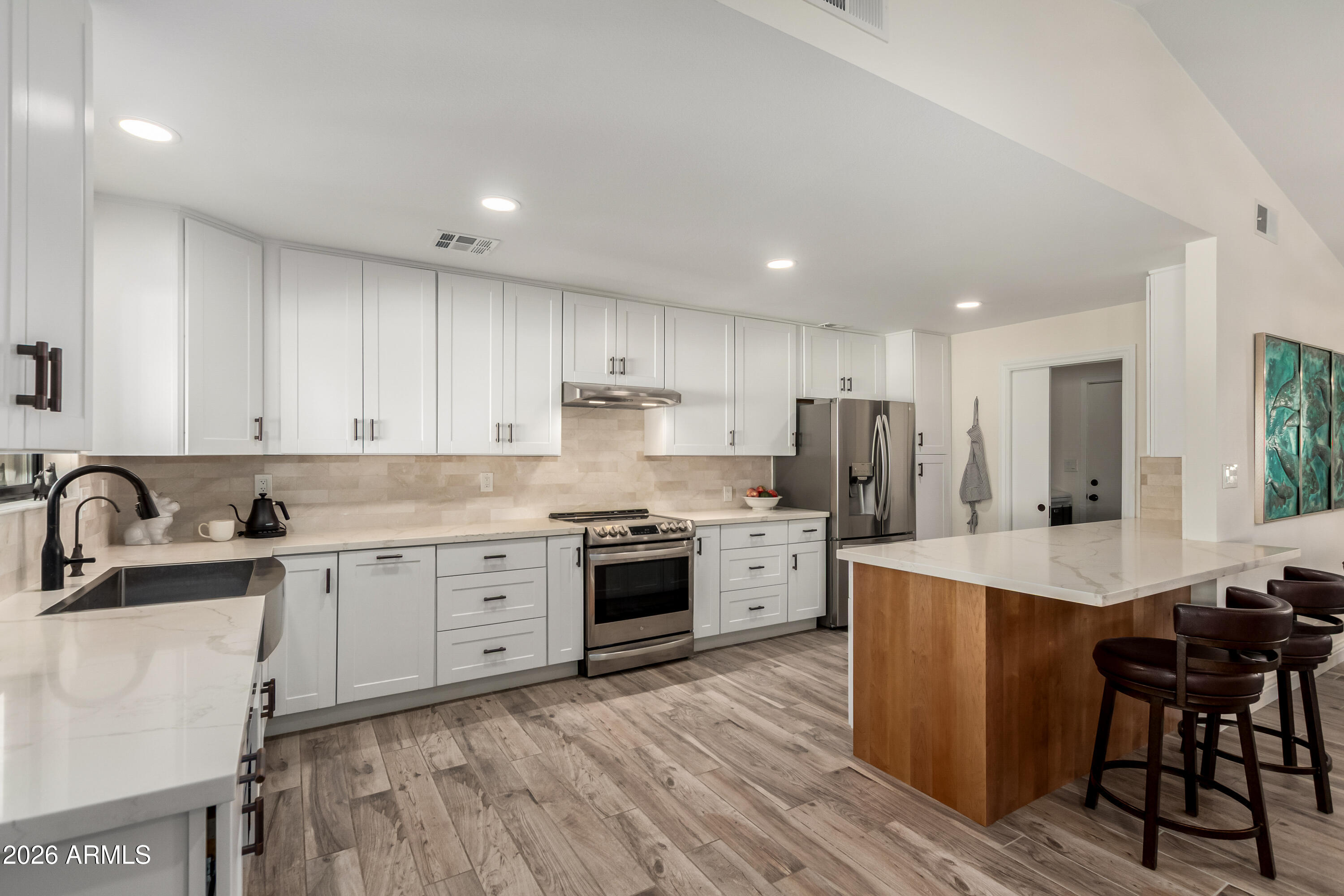 15312 E TWO GUN Circle