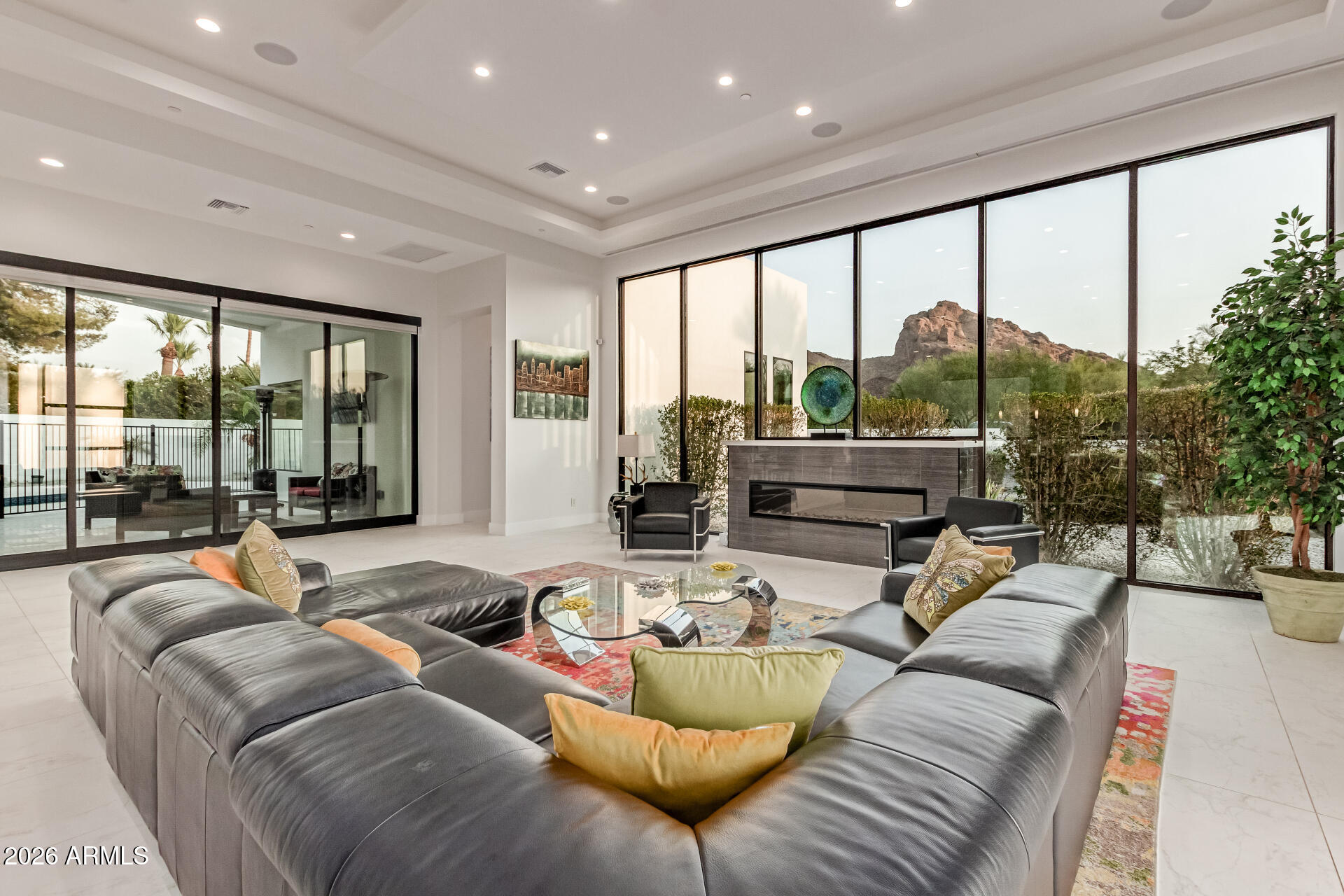 6321 N CAMELBACK MANOR Drive