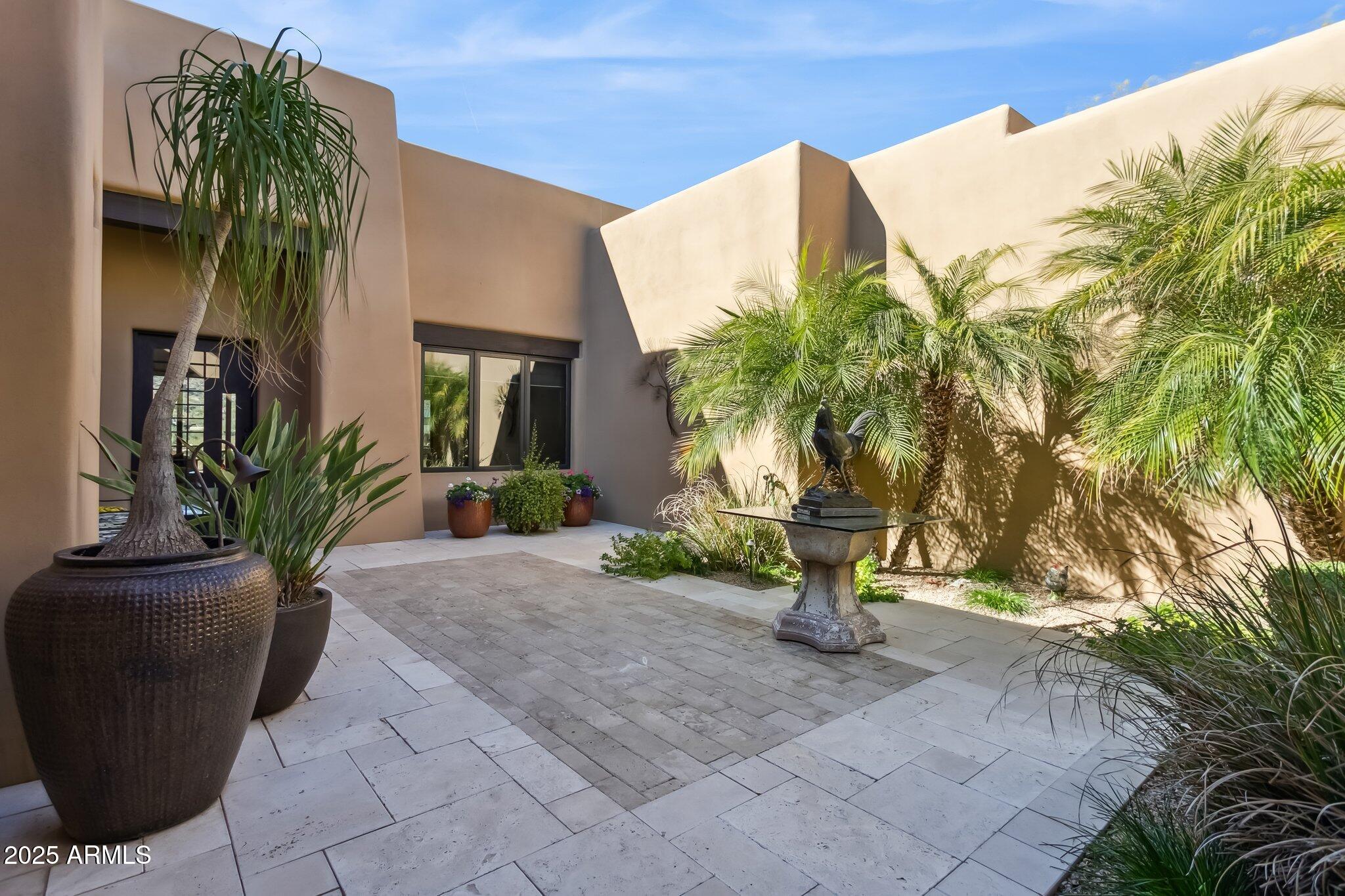 10585 E CRESCENT MOON Drive 33
